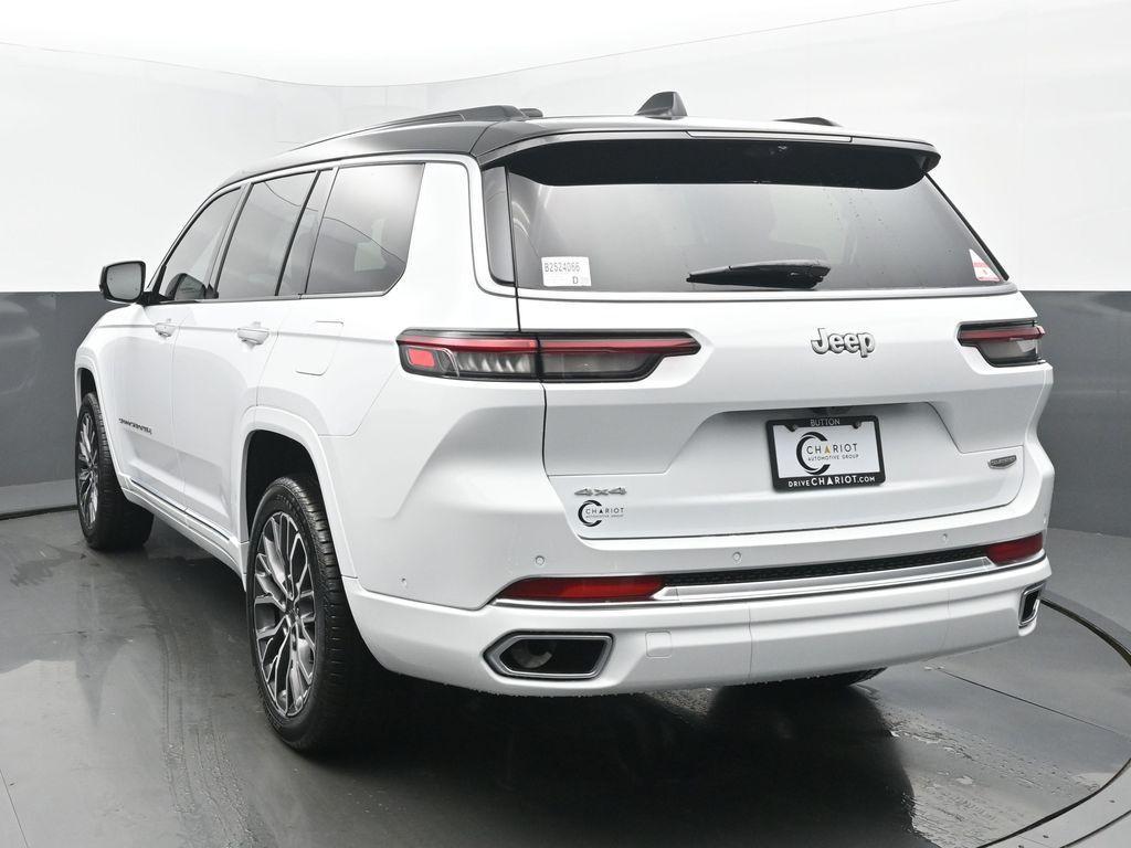 new 2025 Jeep Grand Cherokee L car, priced at $70,597