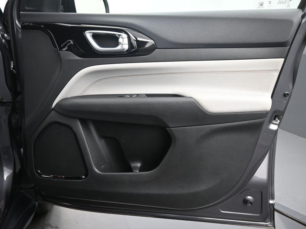 used 2024 Jeep Compass car, priced at $26,699