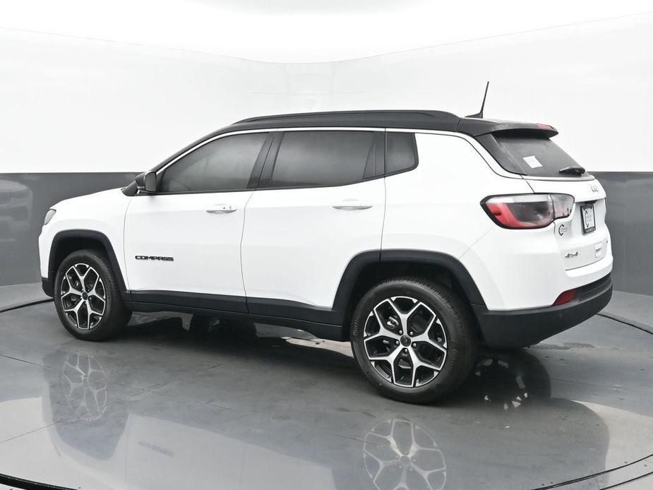 new 2025 Jeep Compass car, priced at $31,094