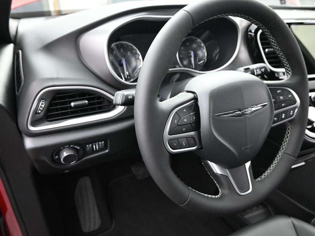 new 2025 Chrysler Voyager car, priced at $38,576