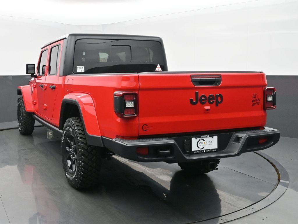 new 2025 Jeep Gladiator car, priced at $49,620