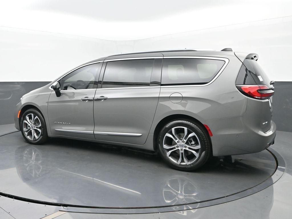 new 2025 Chrysler Pacifica car, priced at $54,395