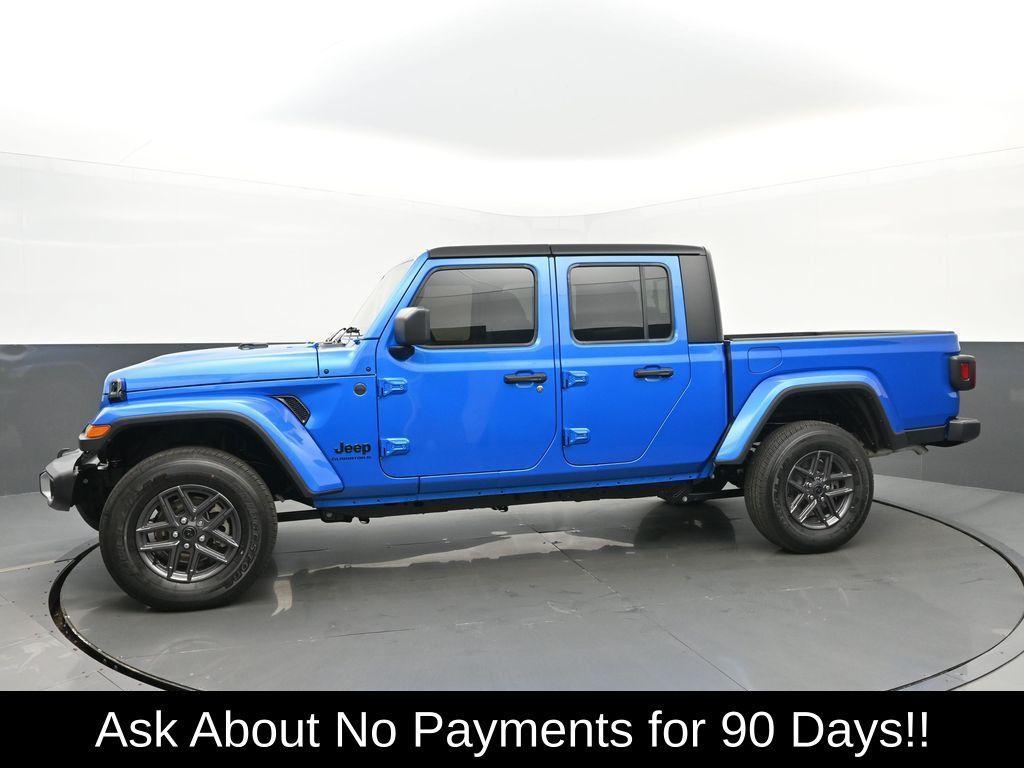 new 2025 Jeep Gladiator car, priced at $47,663