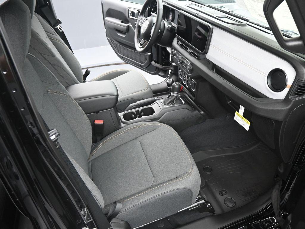 new 2025 Jeep Gladiator car, priced at $47,249
