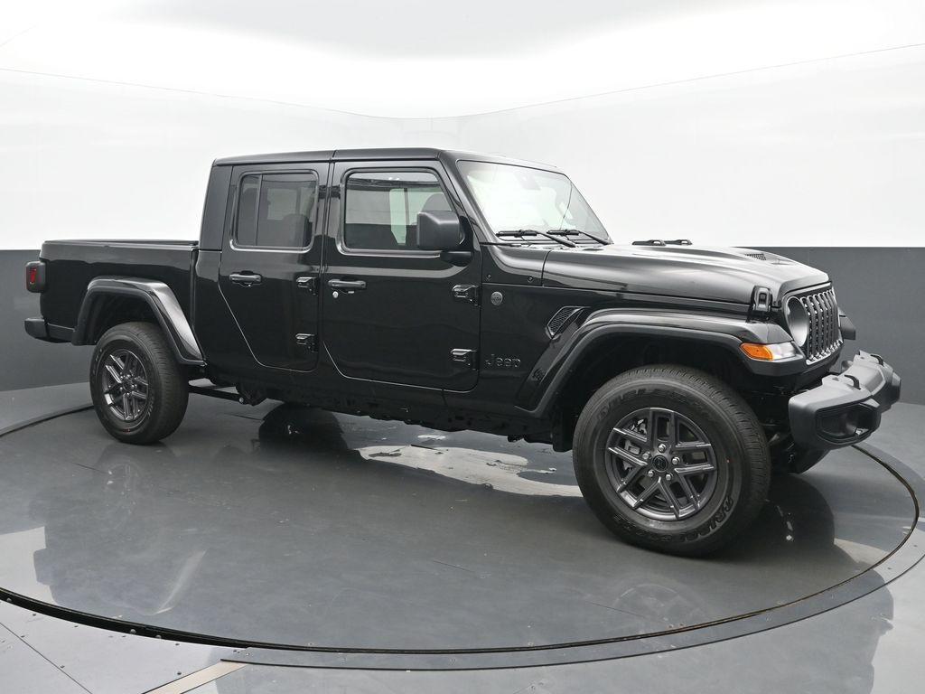 new 2025 Jeep Gladiator car, priced at $47,249