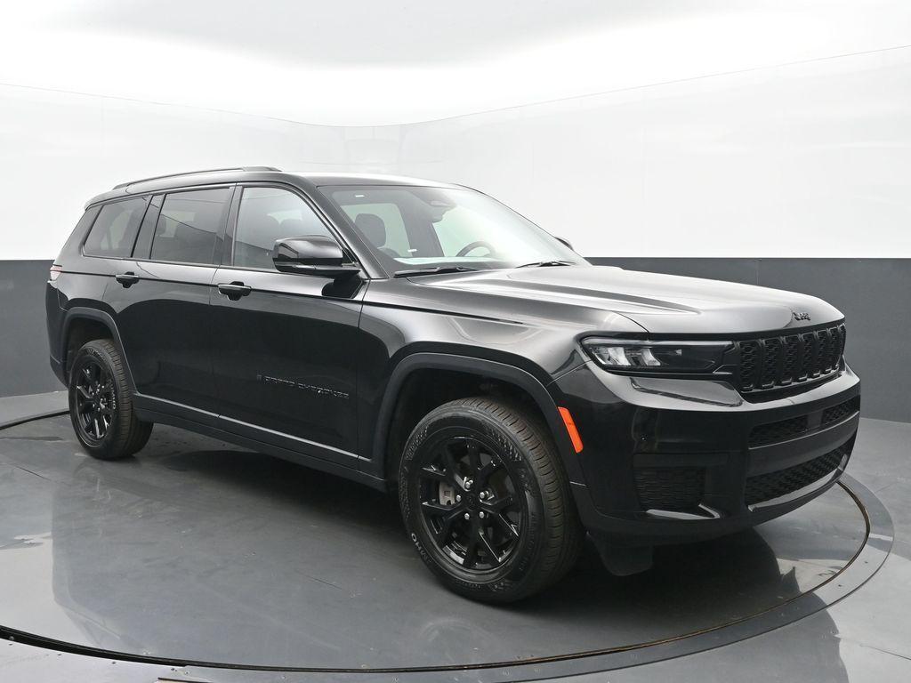 used 2024 Jeep Grand Cherokee L car, priced at $33,899