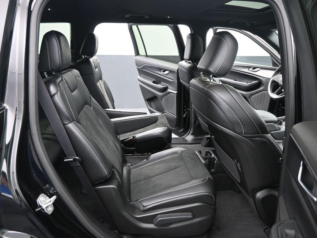 used 2024 Jeep Grand Cherokee L car, priced at $33,899