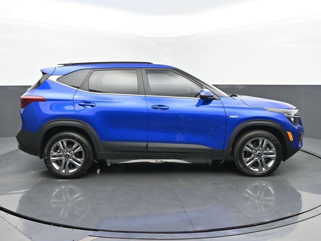 used 2023 Kia Seltos car, priced at $21,364