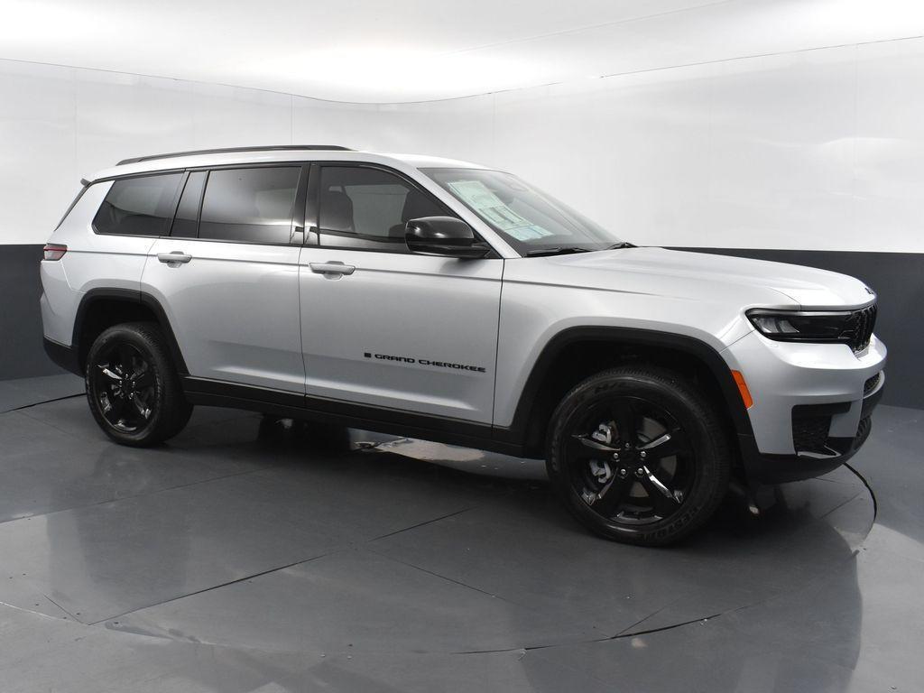 new 2024 Jeep Grand Cherokee L car, priced at $43,087