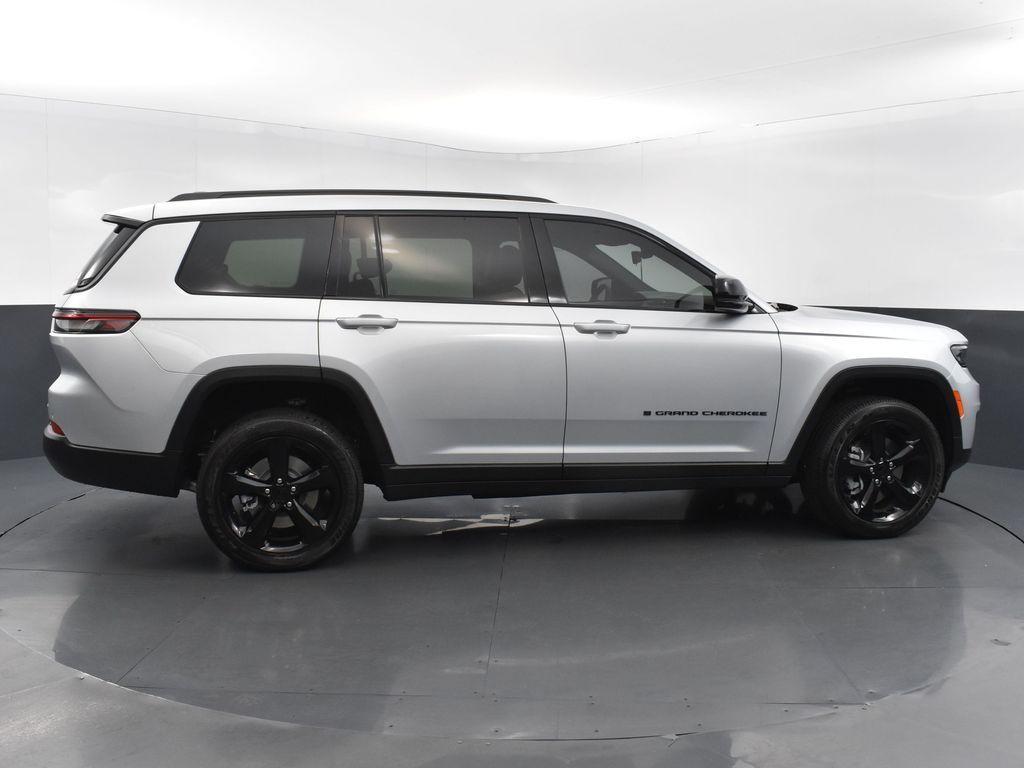 new 2024 Jeep Grand Cherokee L car, priced at $43,087