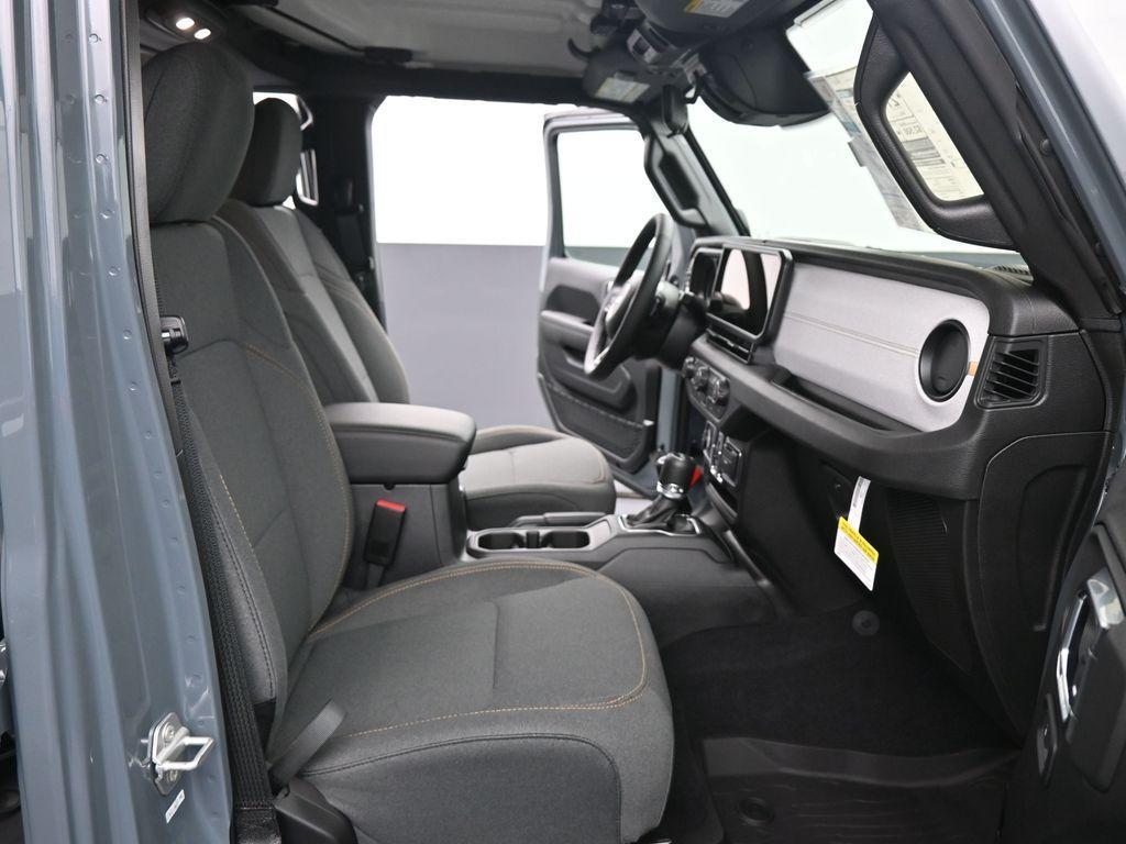 new 2025 Jeep Wrangler car, priced at $45,100