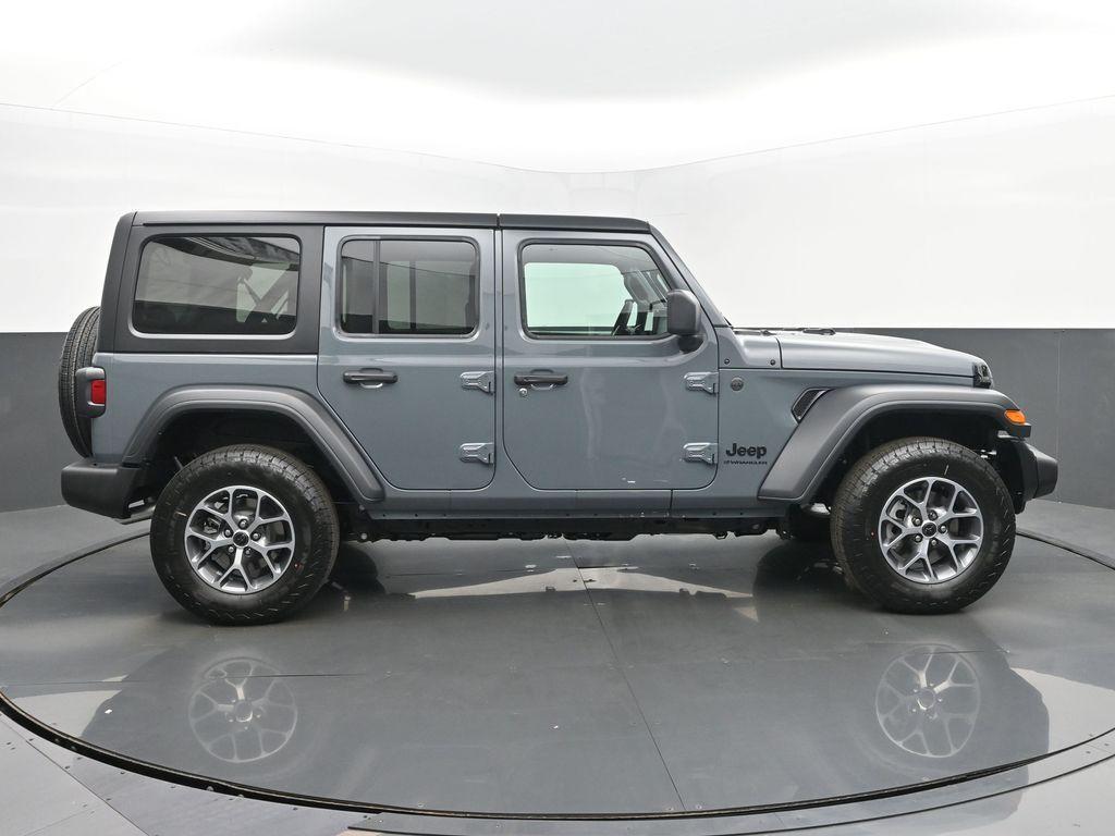 new 2025 Jeep Wrangler car, priced at $46,600
