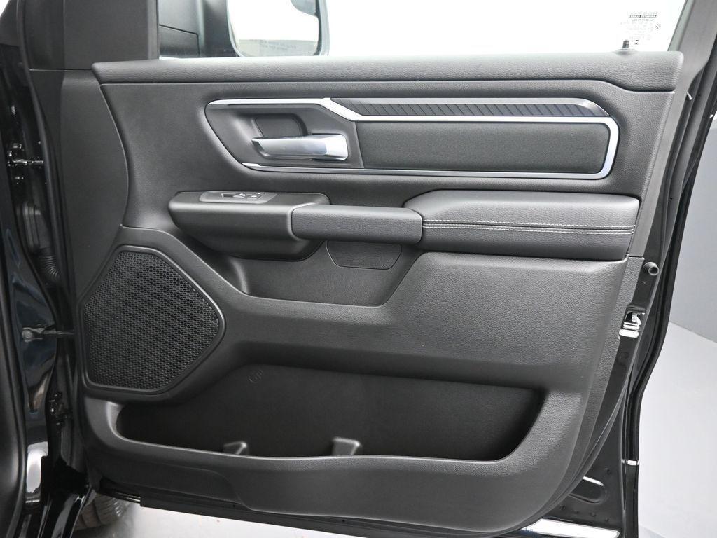 new 2025 Ram 1500 car, priced at $56,539