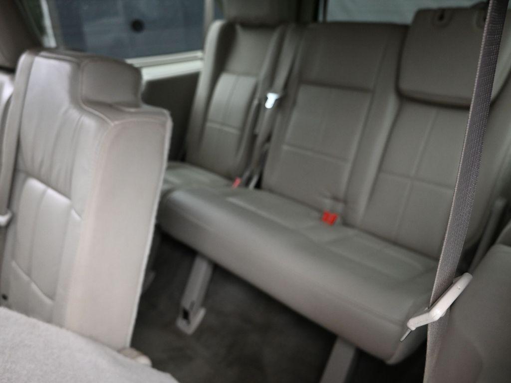 used 2013 Lincoln Navigator car, priced at $9,900