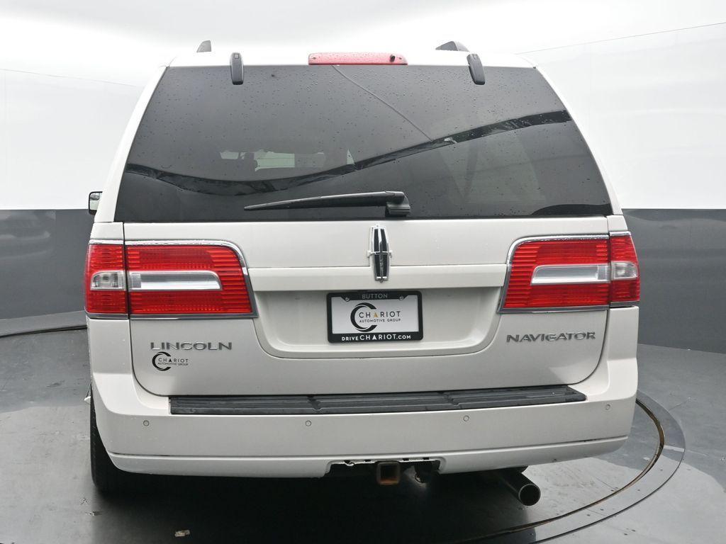 used 2013 Lincoln Navigator car, priced at $9,900