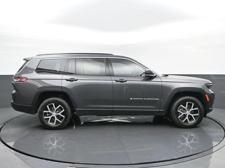 new 2025 Jeep Grand Cherokee L car