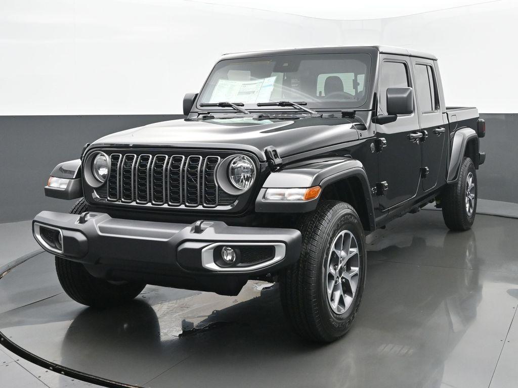 new 2025 Jeep Gladiator car, priced at $46,825