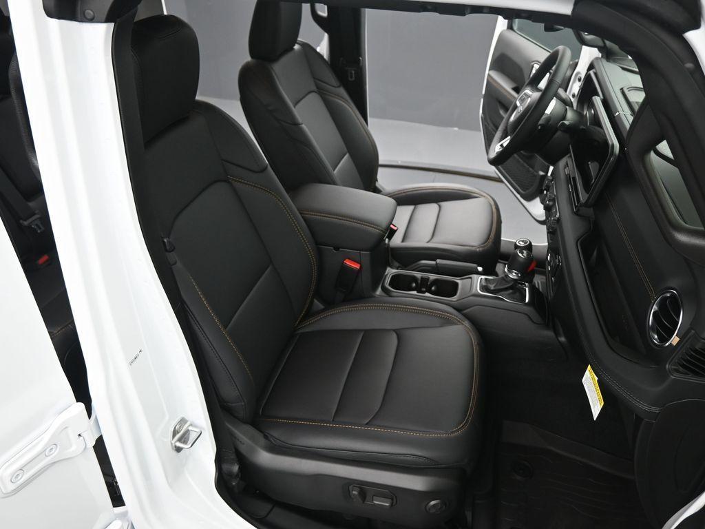 new 2026 Jeep Wrangler car, priced at $53,989