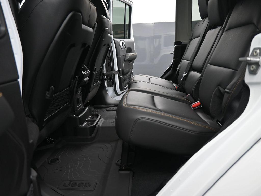 new 2026 Jeep Wrangler car, priced at $53,989