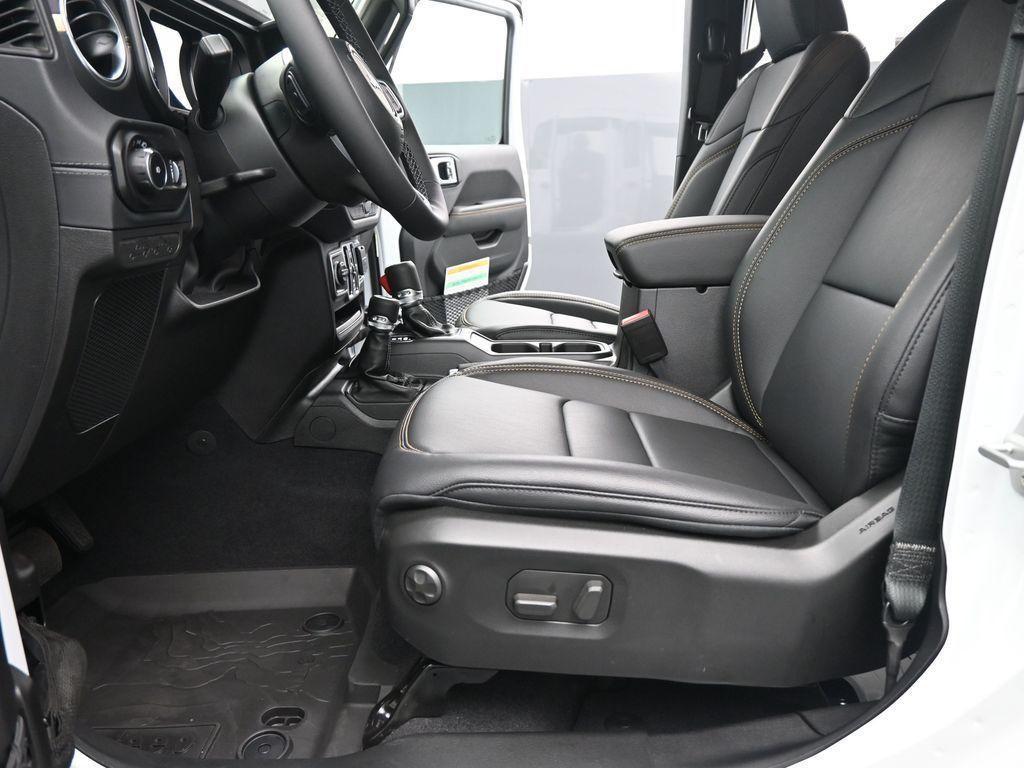 new 2026 Jeep Wrangler car, priced at $53,989