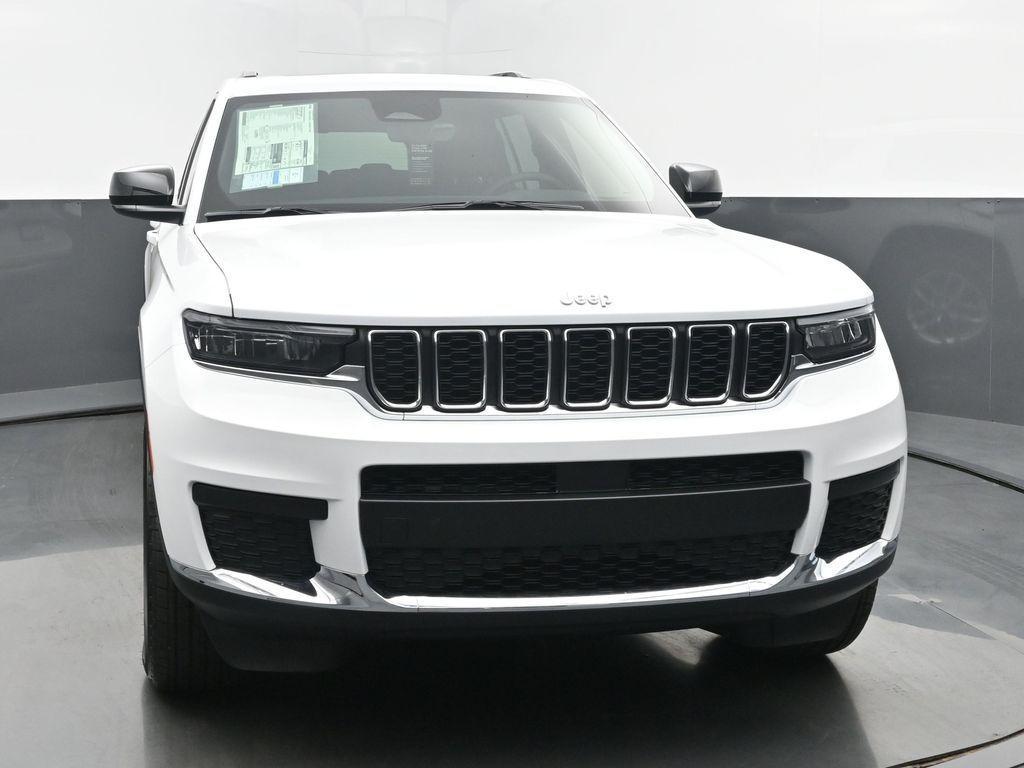 new 2025 Jeep Grand Cherokee L car, priced at $44,554