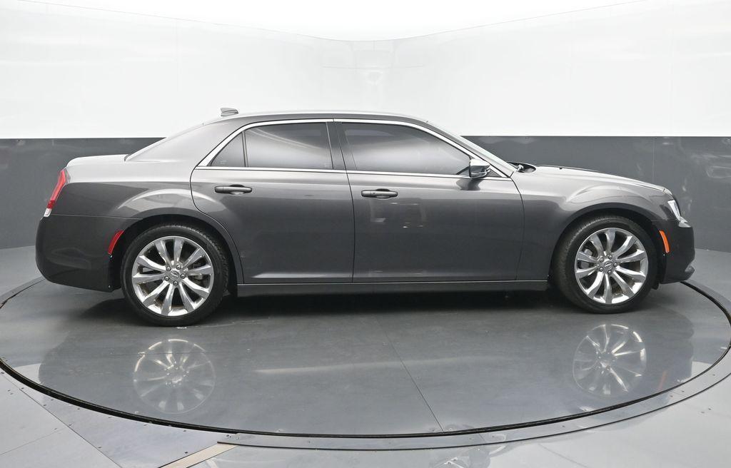 used 2021 Chrysler 300 car, priced at $24,900