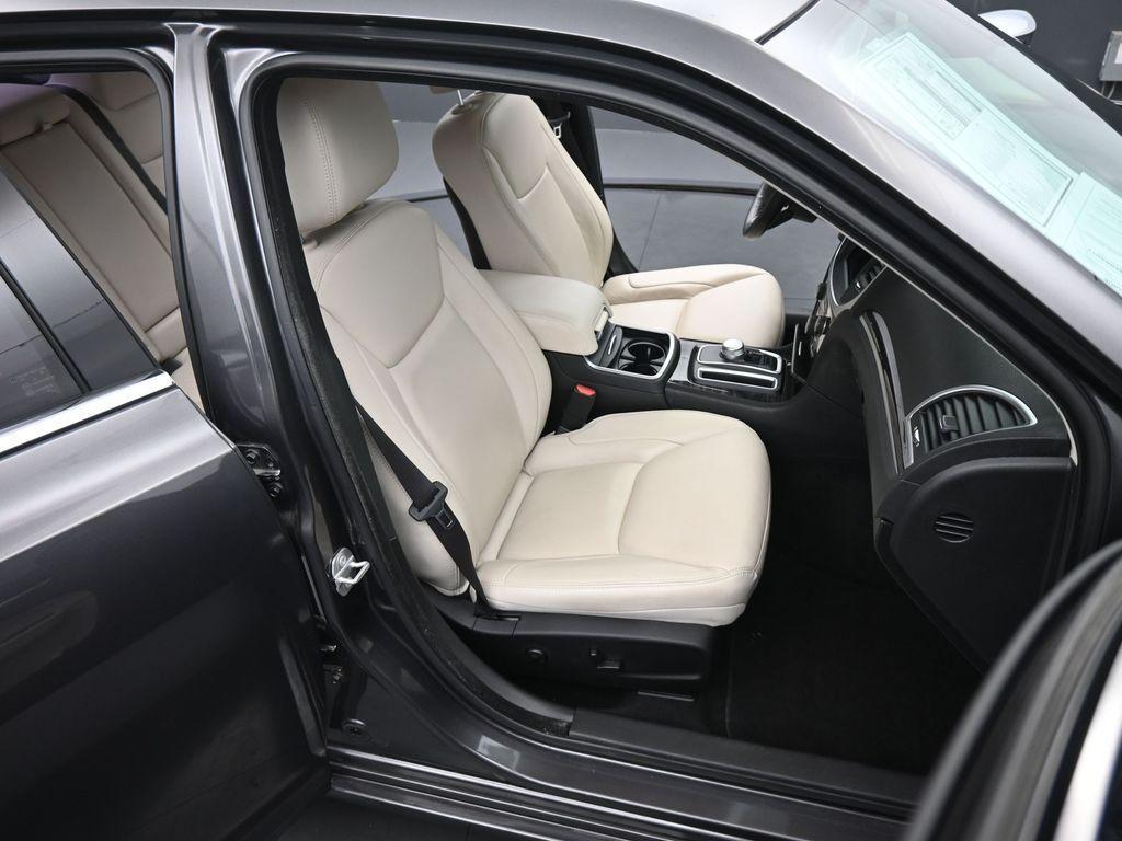 used 2021 Chrysler 300 car, priced at $24,900