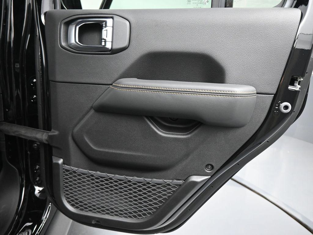 new 2025 Jeep Wrangler car, priced at $98,453