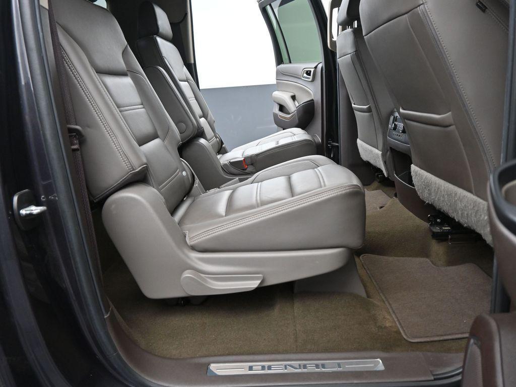used 2018 GMC Yukon XL car, priced at $27,421