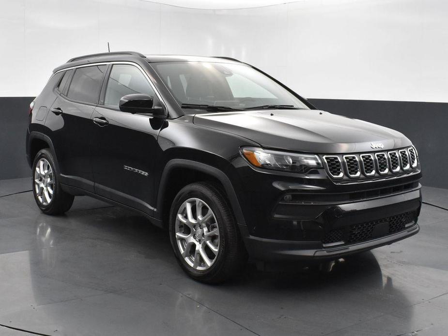 new 2024 Jeep Compass car, priced at $34,859