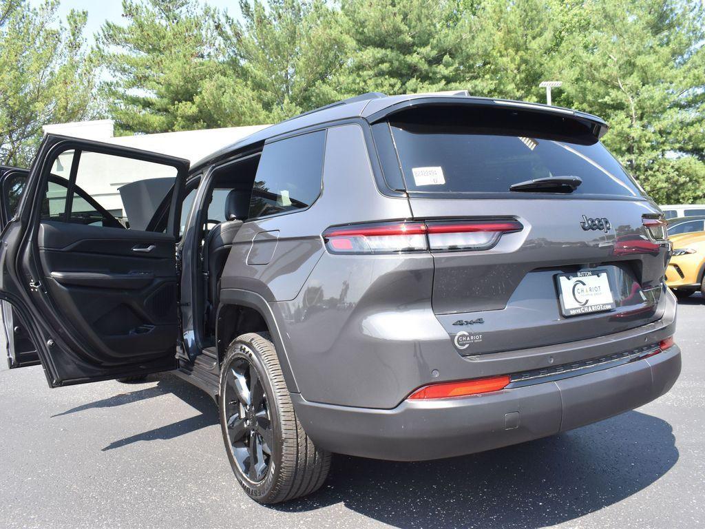 new 2024 Jeep Grand Cherokee L car, priced at $44,033