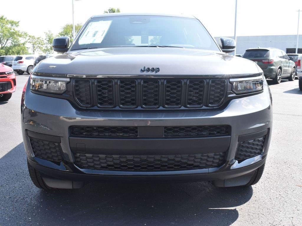 new 2024 Jeep Grand Cherokee L car, priced at $44,033