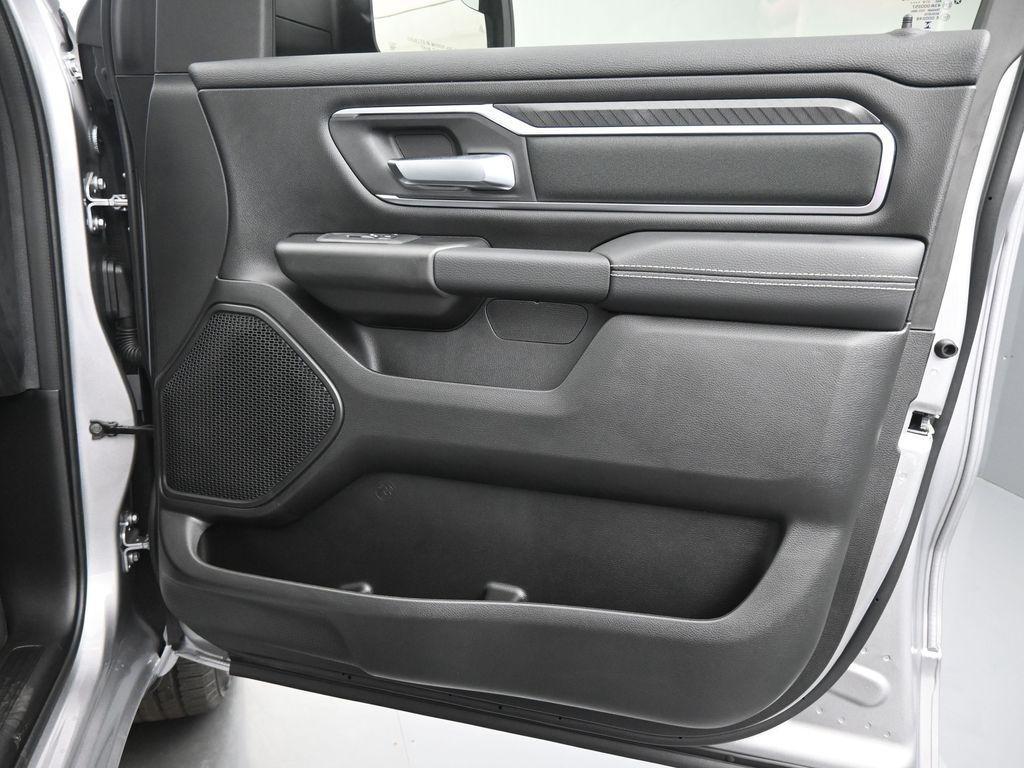 new 2025 Ram 1500 car, priced at $52,713