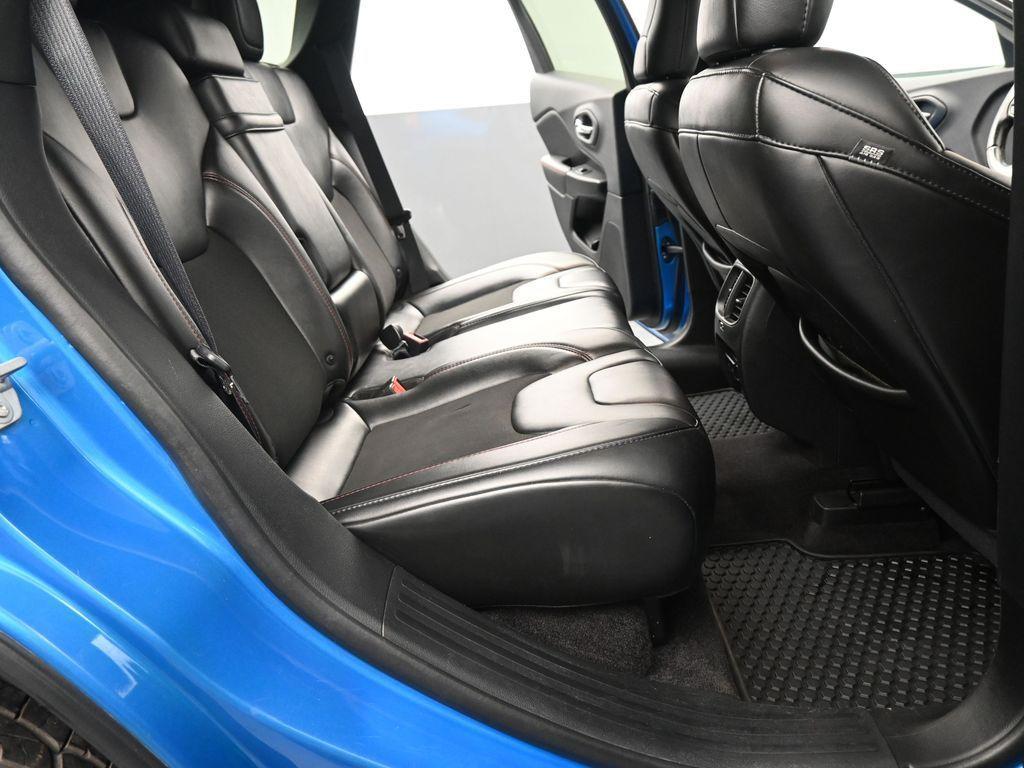 used 2019 Jeep Cherokee car, priced at $18,465