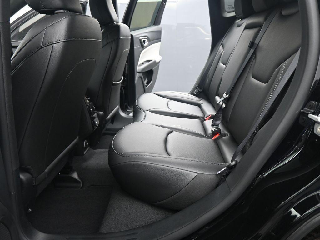 new 2025 Jeep Compass car, priced at $34,068