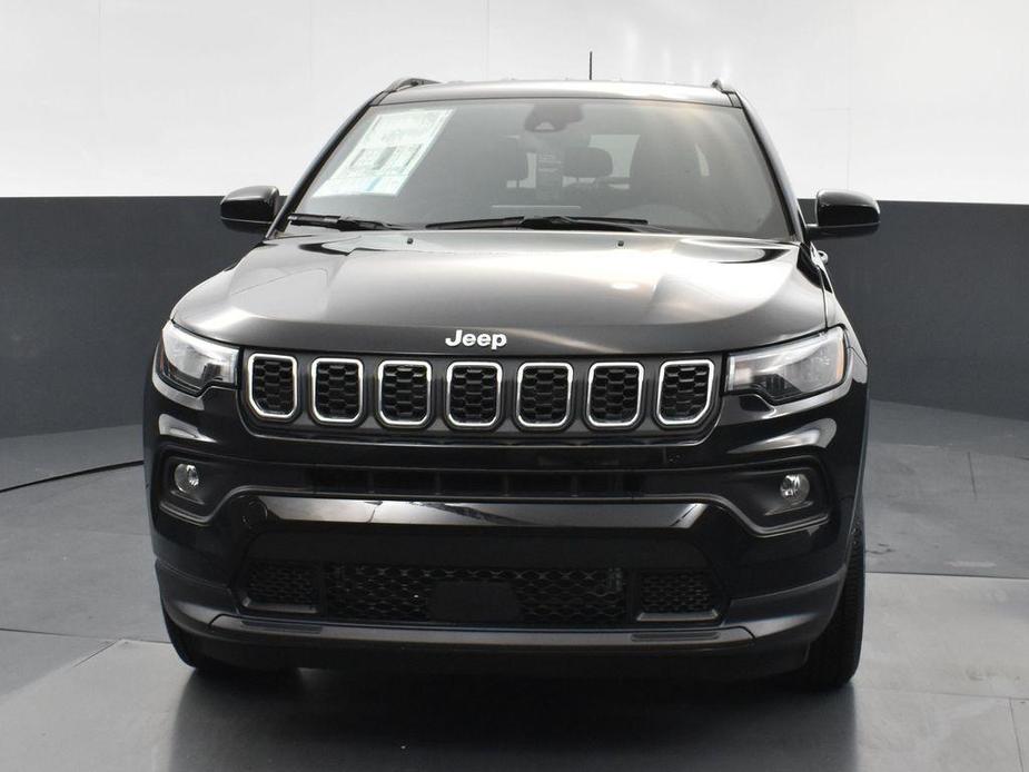 new 2024 Jeep Compass car, priced at $28,827