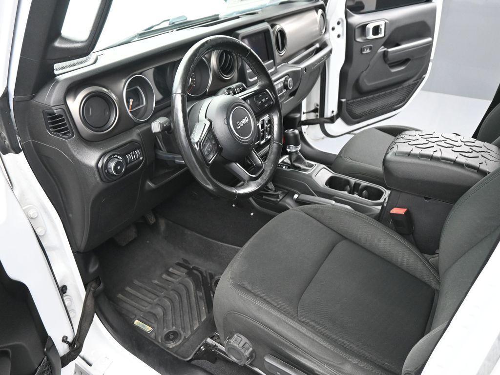 used 2019 Jeep Wrangler Unlimited car, priced at $26,999