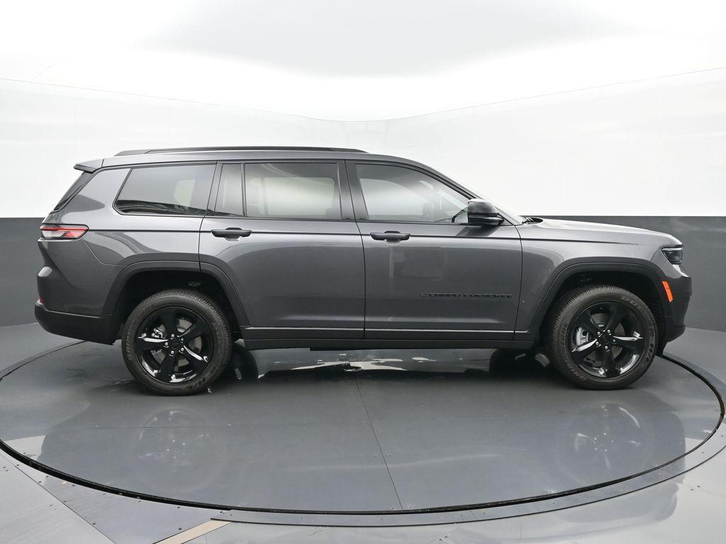 new 2025 Jeep Grand Cherokee L car, priced at $46,112