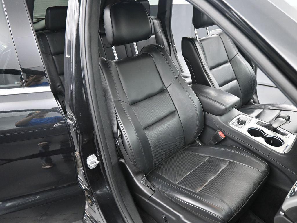 used 2016 Jeep Grand Cherokee car, priced at $14,899
