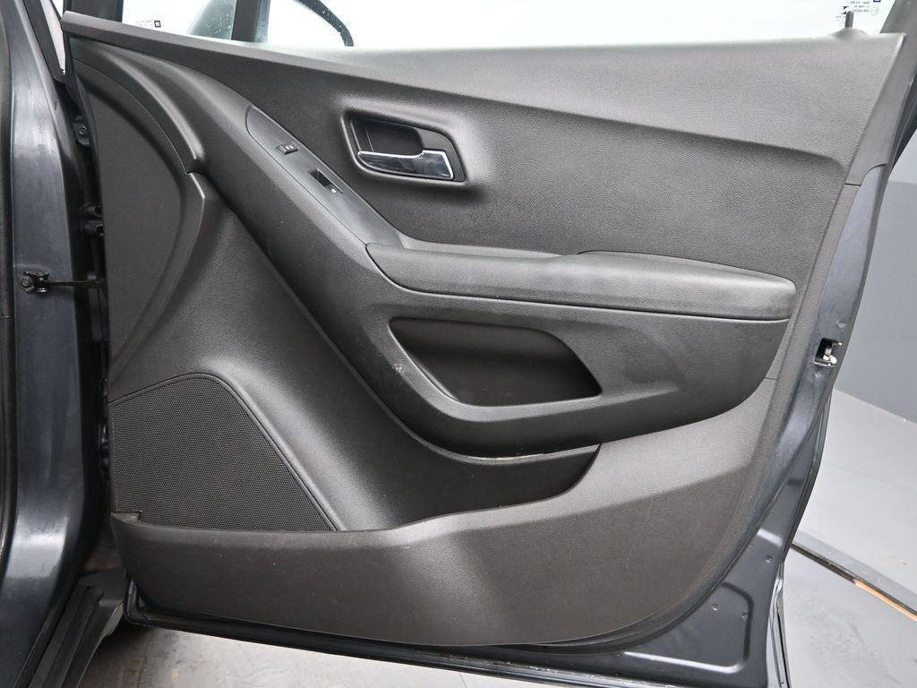 used 2016 Chevrolet Trax car, priced at $8,900