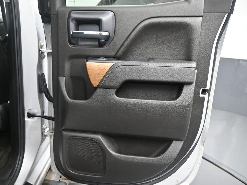 used 2015 Chevrolet Silverado 1500 car, priced at $22,699