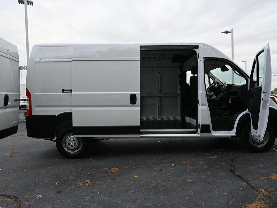 new 2025 Ram ProMaster 2500 car, priced at $54,721