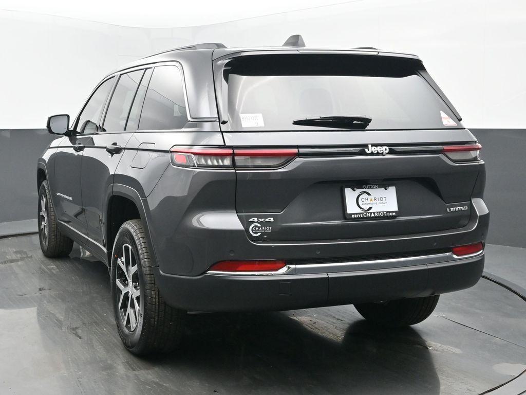 new 2025 Jeep Grand Cherokee car, priced at $43,345