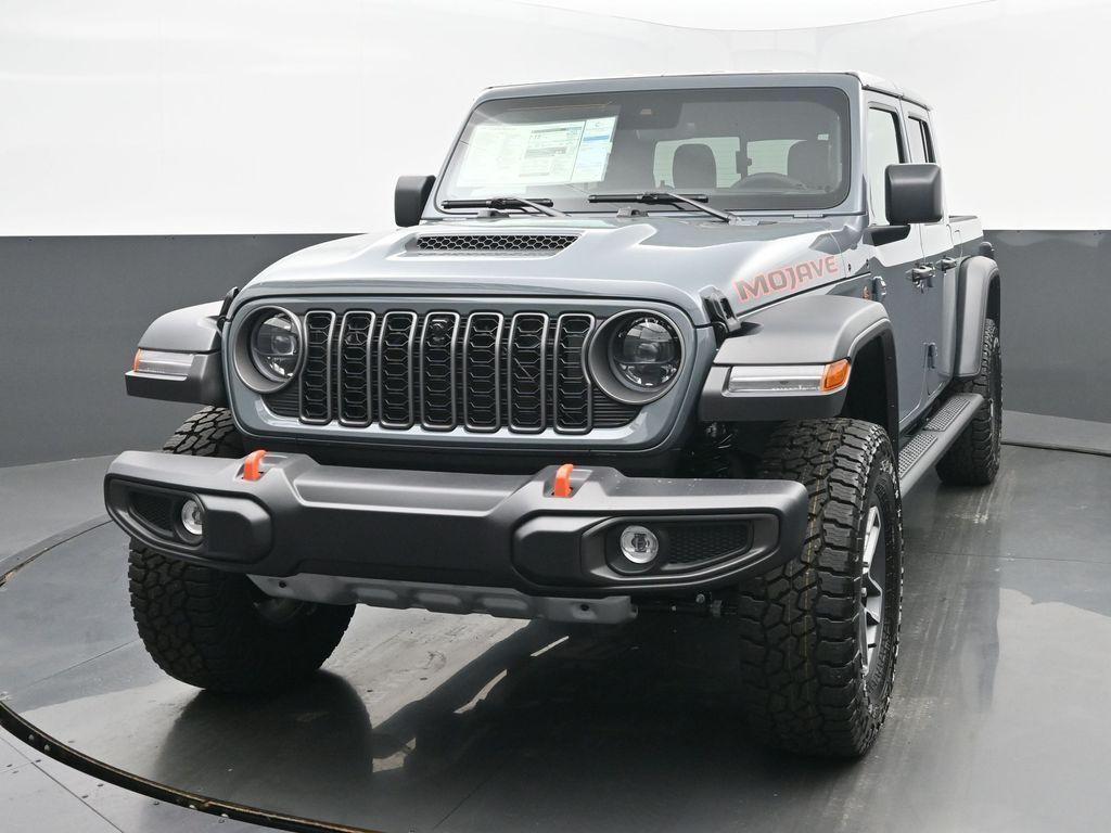 new 2025 Jeep Gladiator car, priced at $57,176