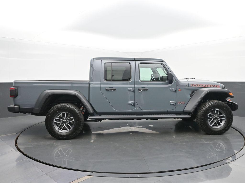 new 2025 Jeep Gladiator car, priced at $57,176