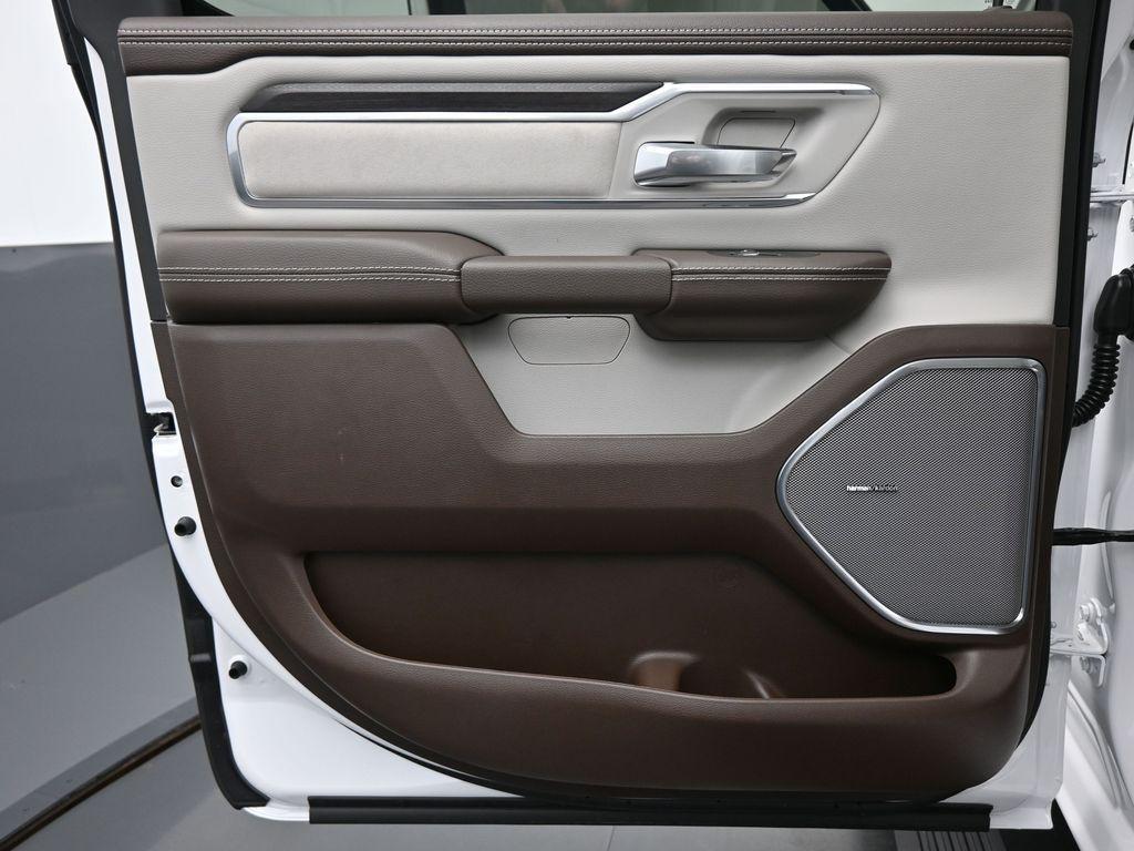 new 2025 Ram 1500 car, priced at $71,086
