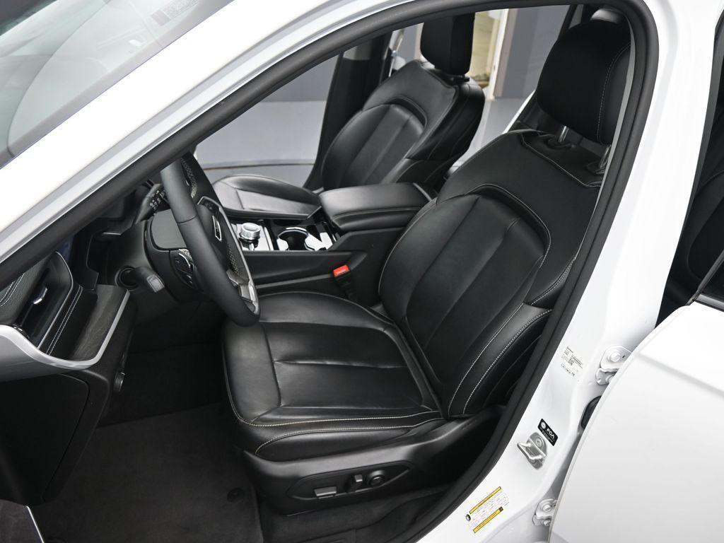 used 2023 Jeep Grand Cherokee car, priced at $27,999