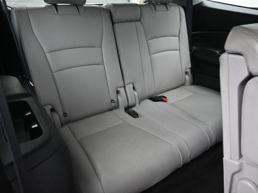 used 2020 Honda Pilot car, priced at $25,229
