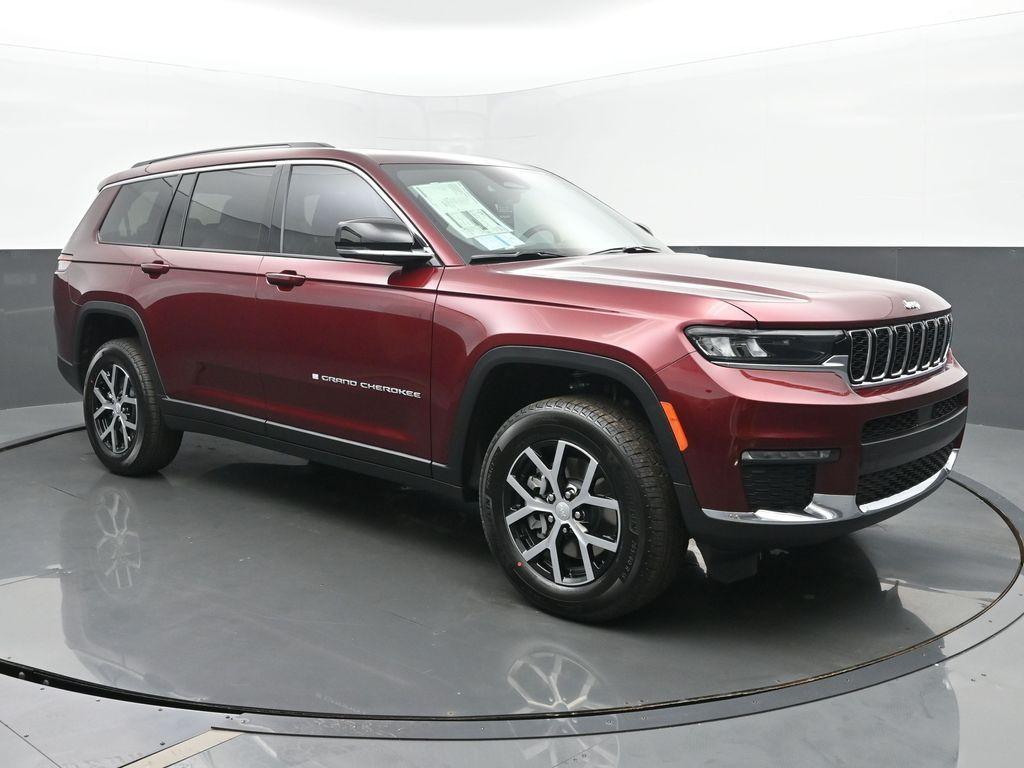 new 2025 Jeep Grand Cherokee L car, priced at $50,262