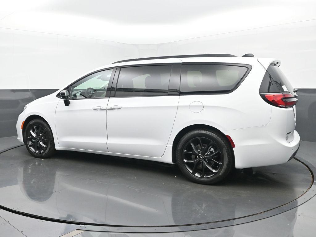 new 2026 Chrysler Pacifica car, priced at $53,030